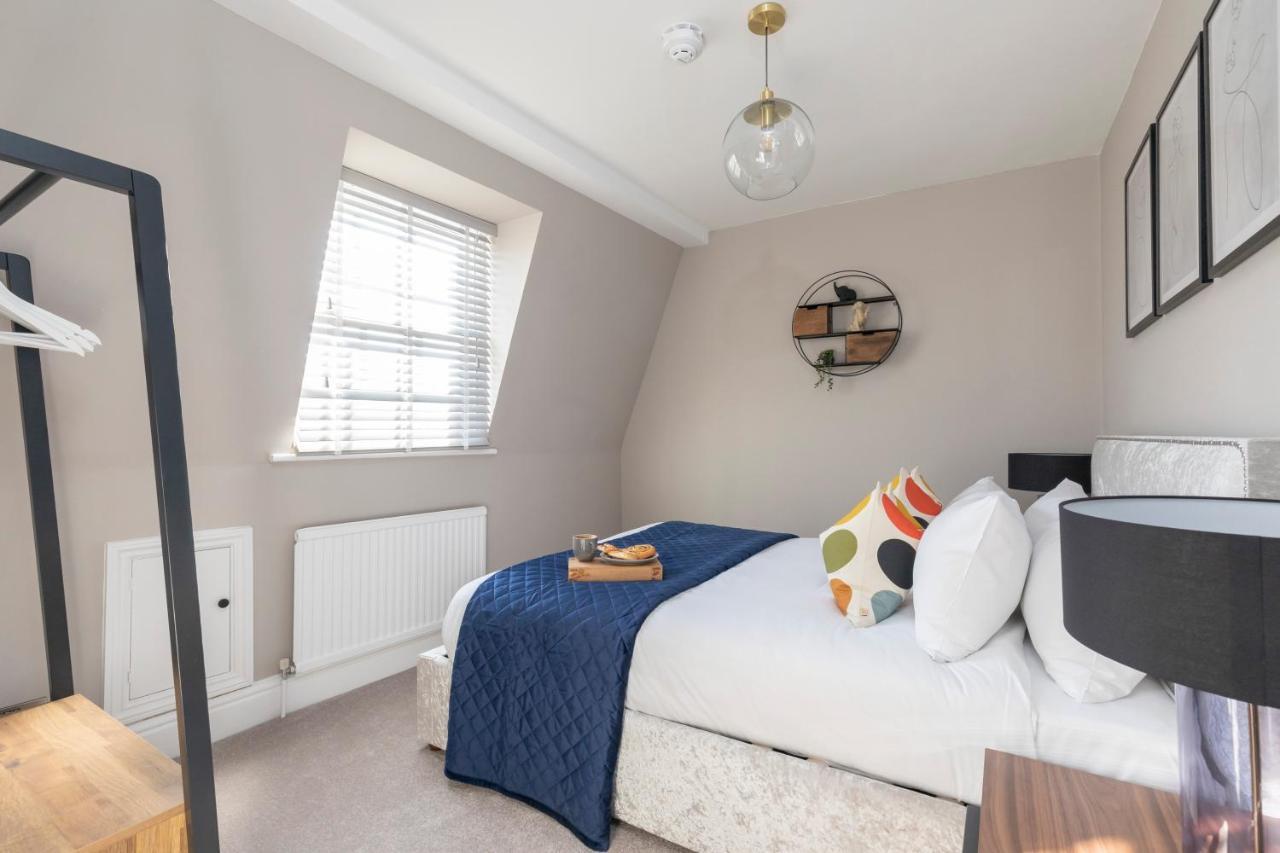 Appartement Elliot Oliver - Laverham House - Stunning 6 Bedroom Regency House With Parking