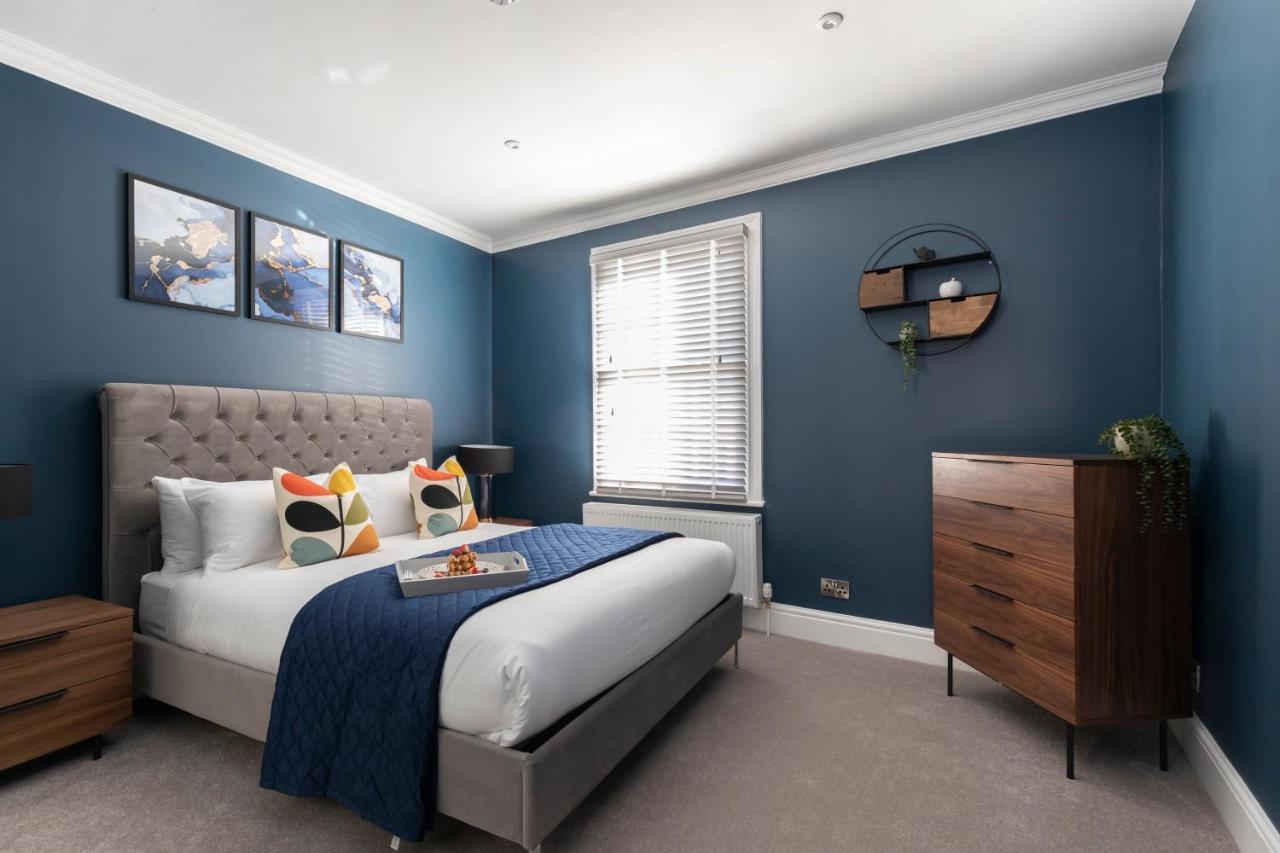 Elliot Oliver - Laverham House - Stunning 6 Bedroom Regency House With Parking Appartement *